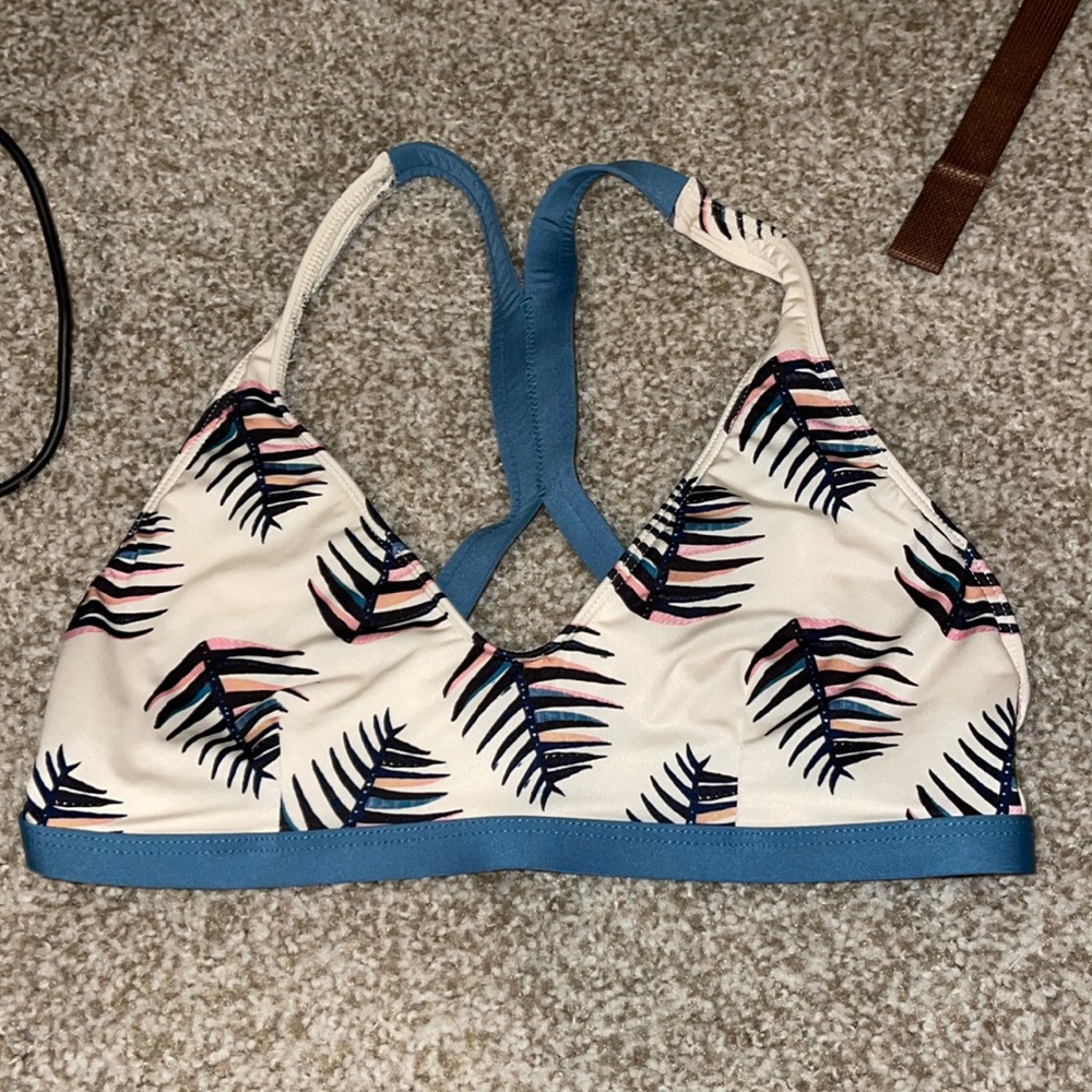 COPY - Patagonia Swim top